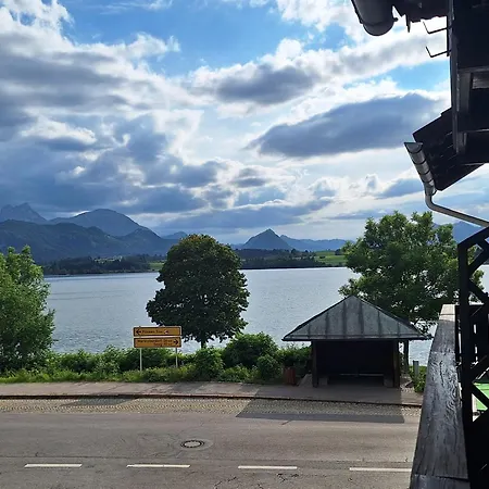 Mit Seeblick - Hopfen Am Appartement
