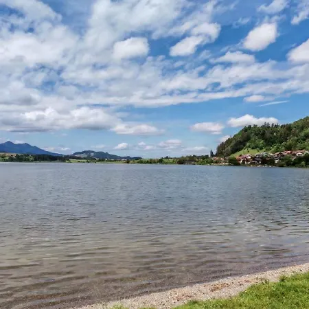 Mit Seeblick - Hopfen Am Füssen